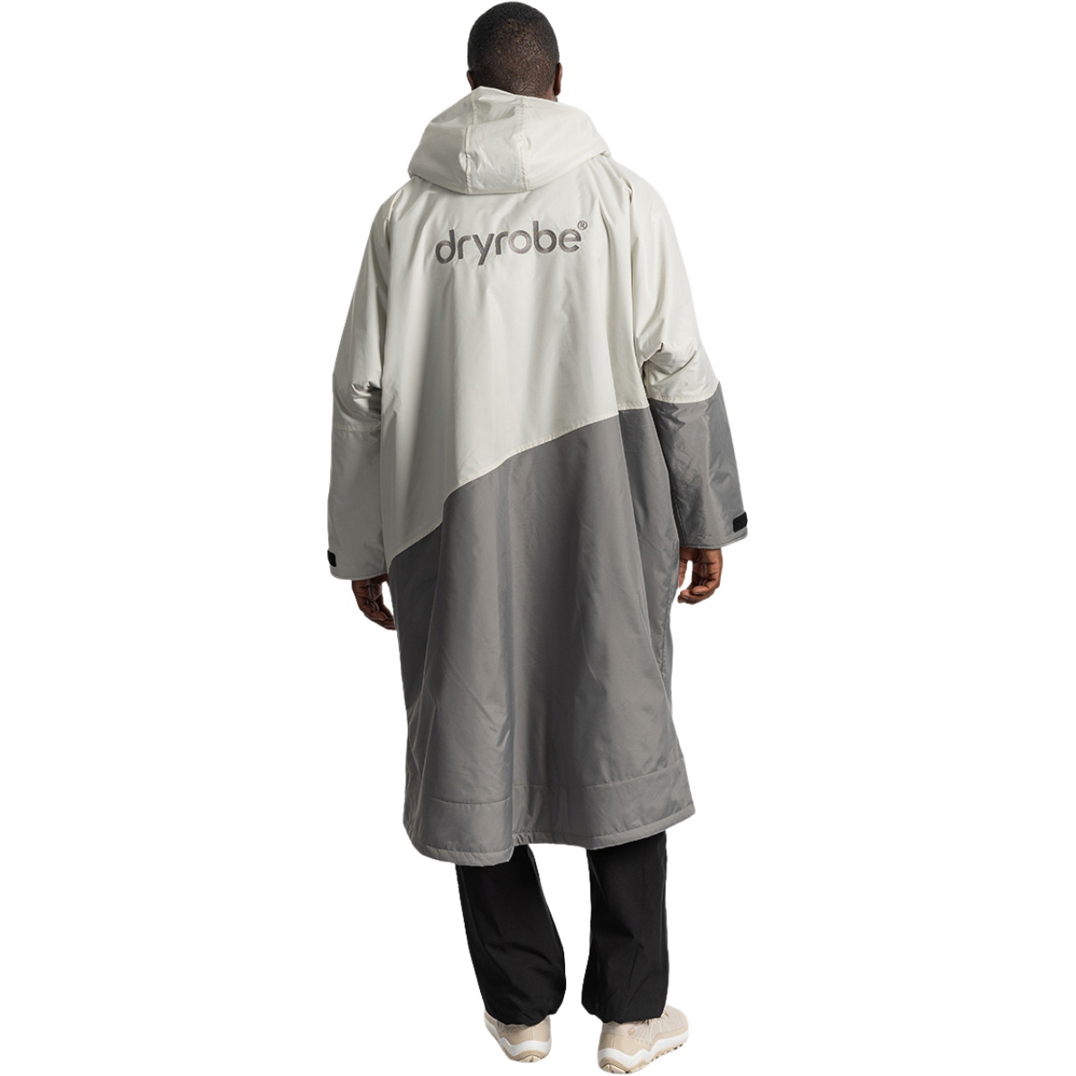 2026 Dryrobe Advance Long Sleeve Changing Robe DALSV3 - Stone